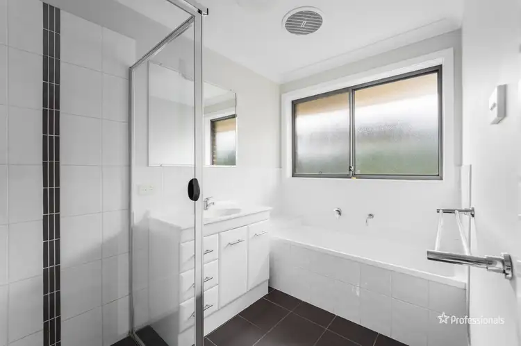 Fourth view of Homely unit listing, 3/16 Mason Crescent, Armidale NSW 2350