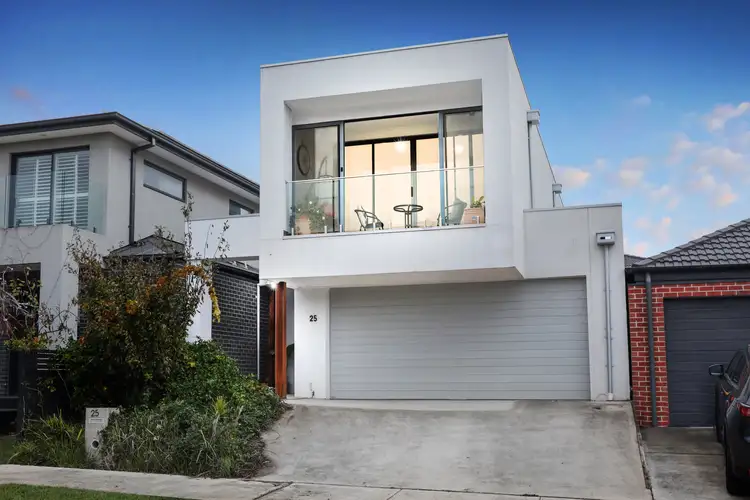25 Crestwood Road, Greenvale VIC 3059