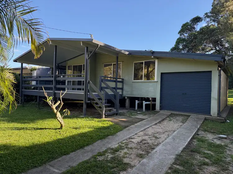 22 Barton Street, Dunwich QLD 4183