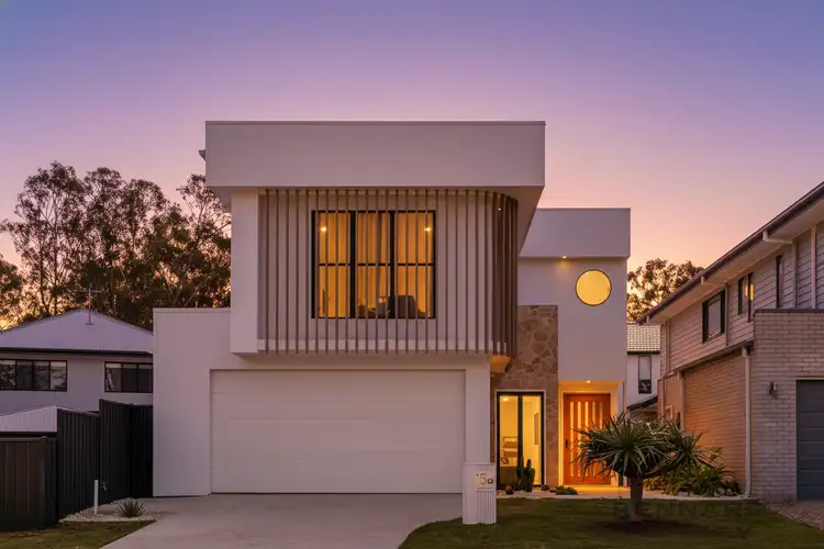 15A Scenic Road, Kenmore QLD 4069