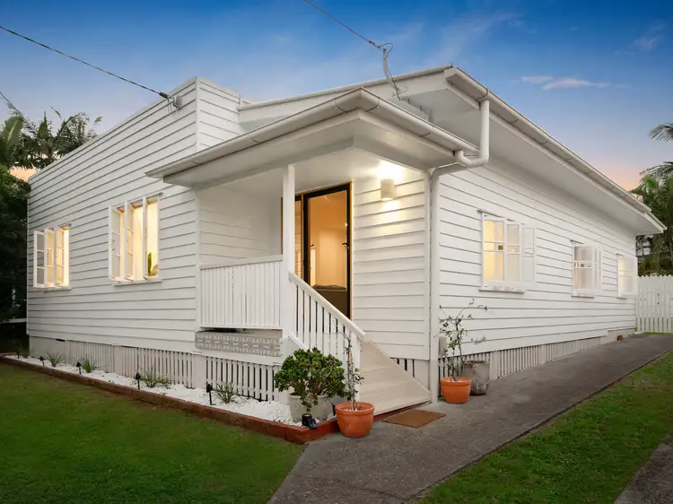 10 Baldwin Street, Redcliffe QLD 4020