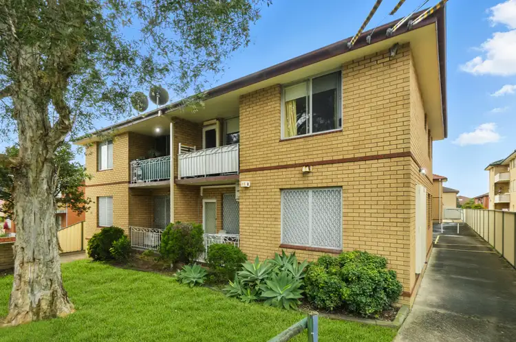 8/43 Fairmount Street, Lakemba NSW 2195