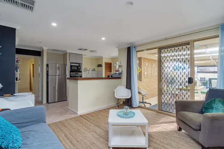 Seventh view of Homely house listing, 3 Glendevon Turn, Kinross WA 6028