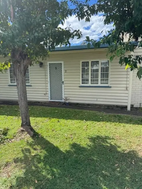 2/58 Henry Street, Wynnum QLD 4178