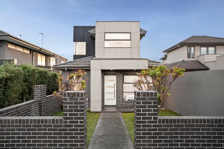 133 Deakin Street, Essendon VIC 3040