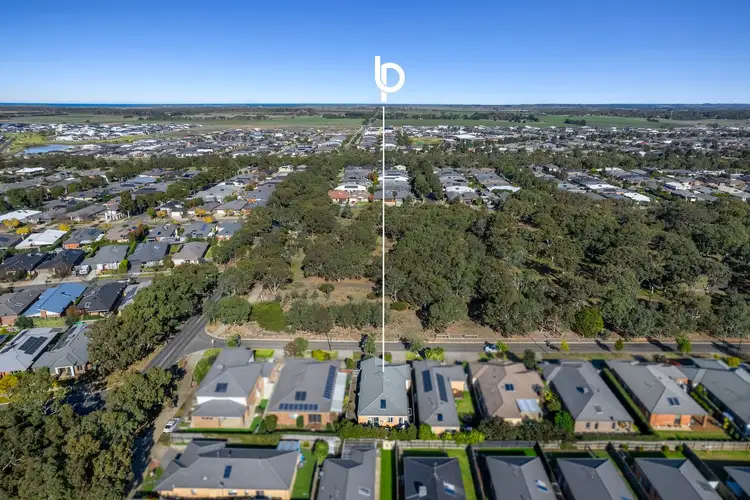 Second view of Homely house listing, 6 Whitecliff Way, Armstrong Creek VIC 3217