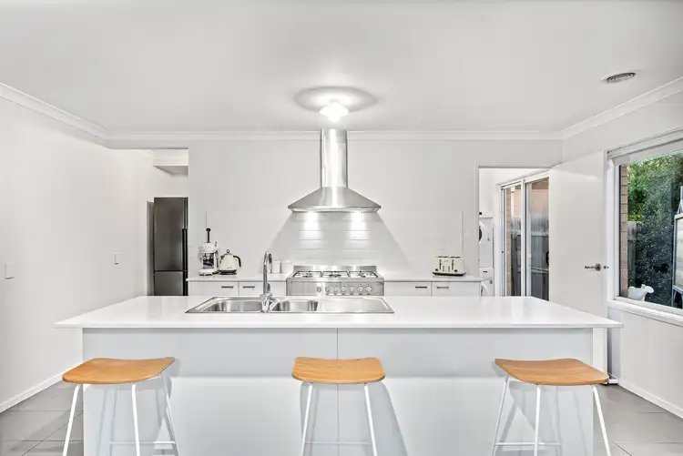 Fourth view of Homely house listing, 6 Whitecliff Way, Armstrong Creek VIC 3217