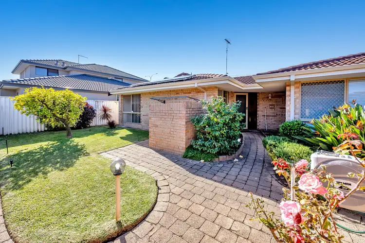 2/49 North Lake Road, Myaree WA 6154