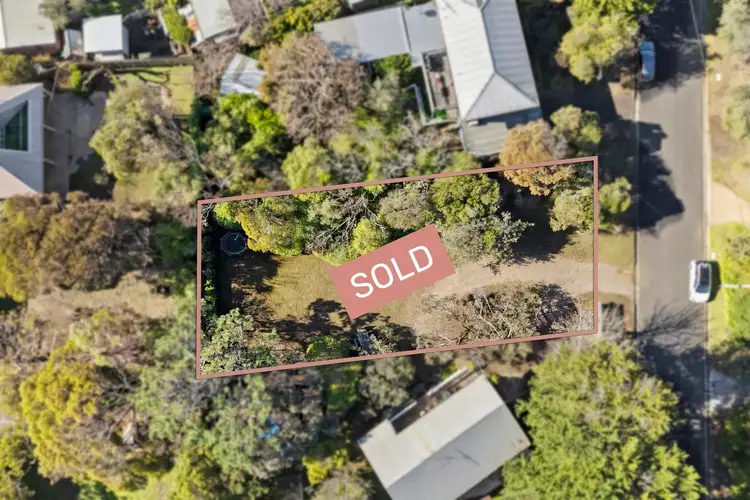 14 Carnoustie Avenue