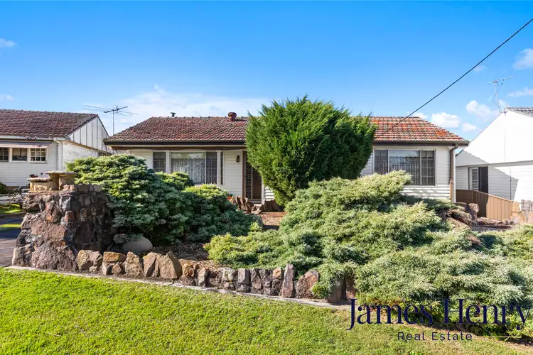 7 Eagle Close, Woodberry NSW 2322