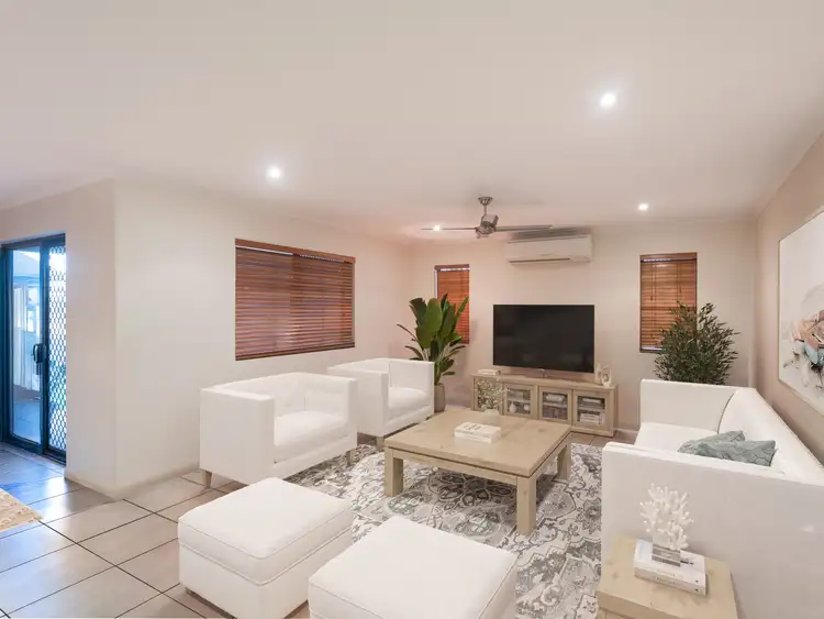 Second view of Homely house listing, 25 Woden Crescent, Ooralea QLD 4740