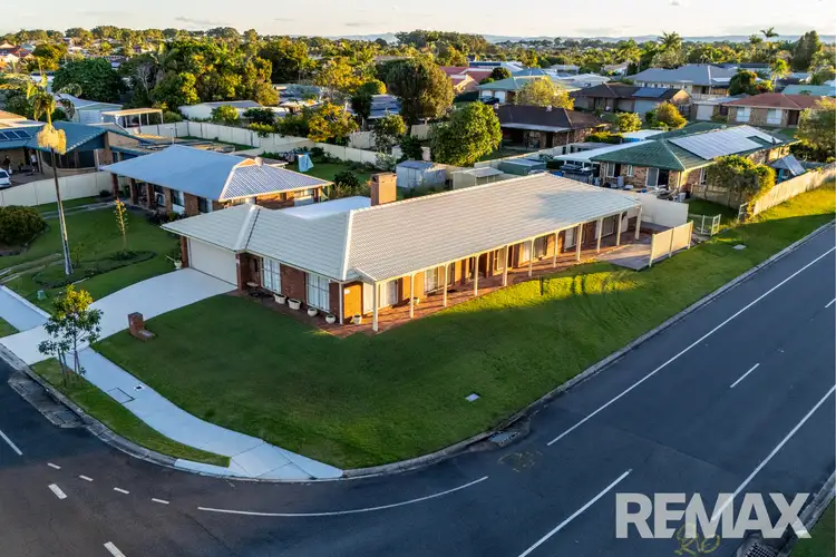 60 Bestmann Road East, Sandstone Point QLD 4511