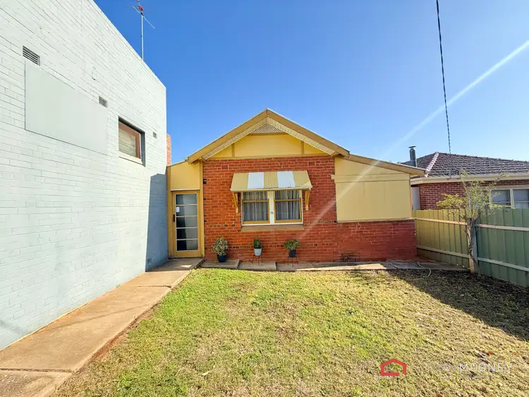 36 Heath Street, Turvey Park NSW 2650