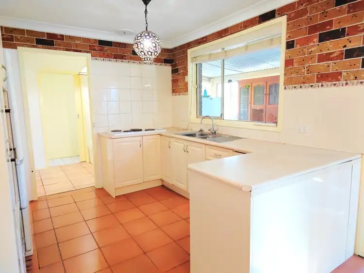 52 Fern Avenue, Bradbury NSW 2560