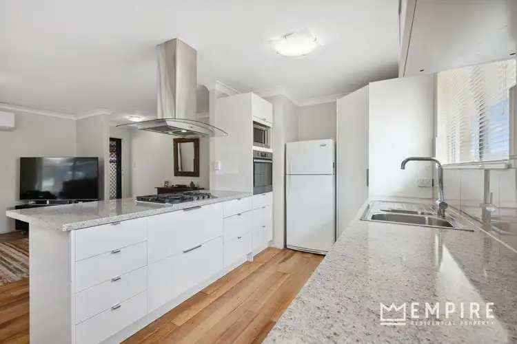 17 Stanyford Place, Hamilton Hill WA 6163