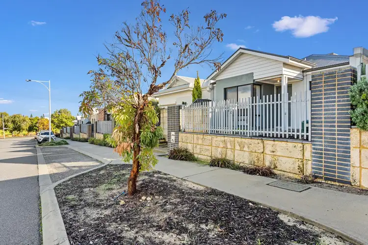 Fifth view of Homely house listing, 15 Cosmia Grove, Jindalee WA 6036