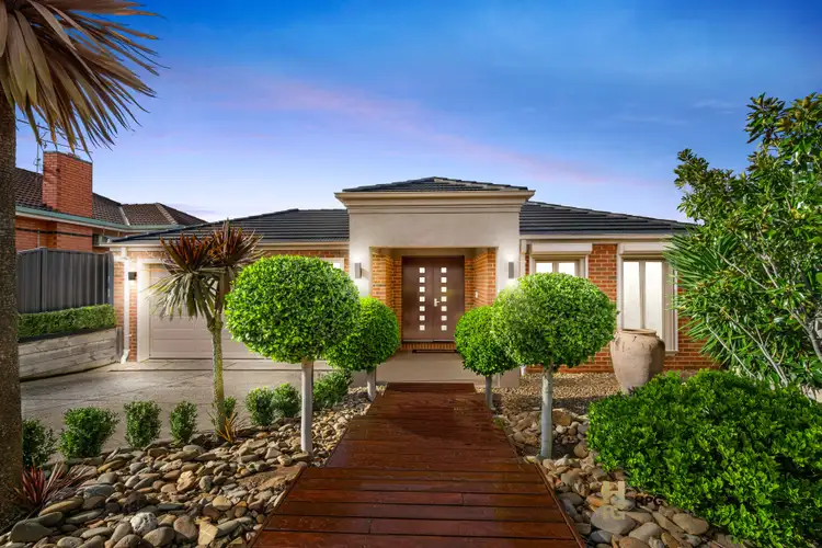 44 Highridge Crescent, Airport West VIC 3042