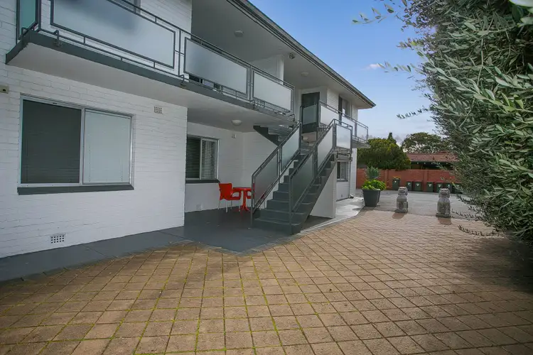 6/144 Central Avenue, Inglewood WA 6052