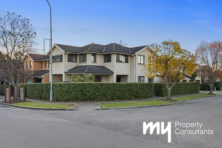 232 Mount Annan Drive