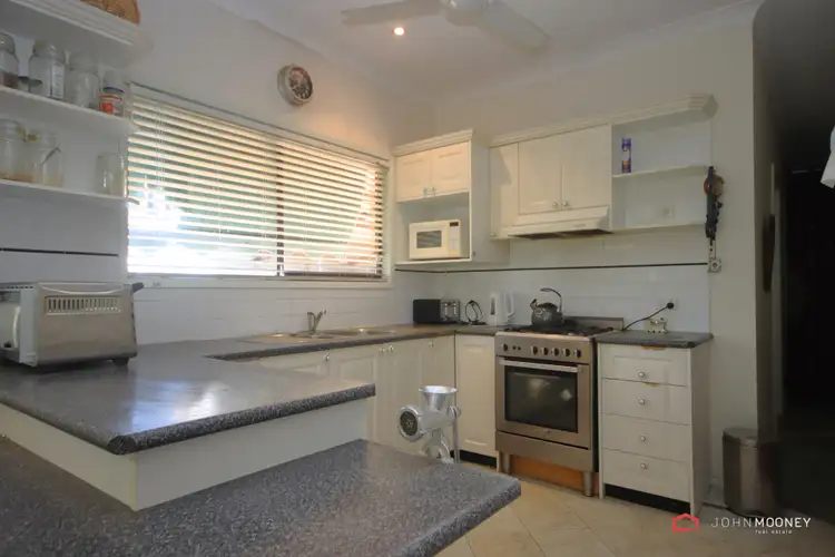 Seventh view of Homely house listing, 52 Galore Street, Lockhart NSW 2656