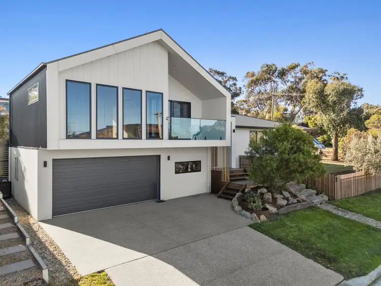 4 Torquay Boulevard, Jan Juc VIC 3228