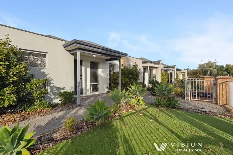 91 Joseph Banks Boulevard