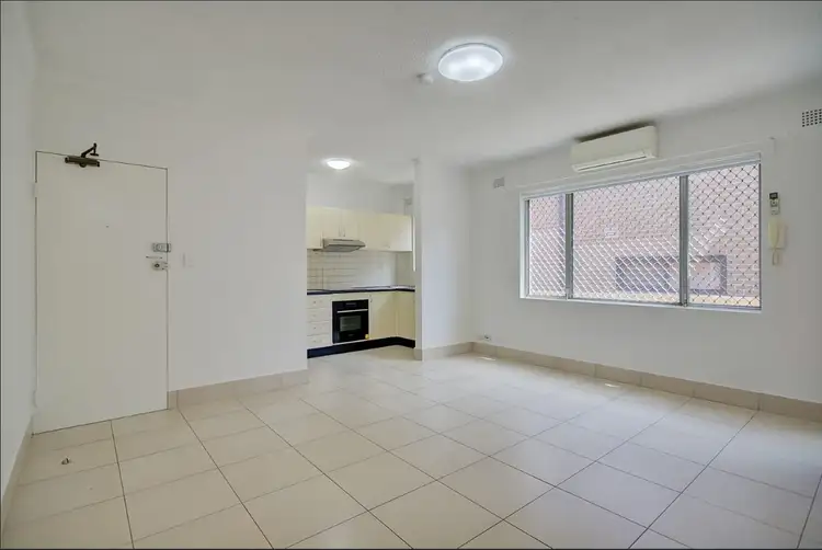 1/79 Knox Street, Belmore NSW 2192
