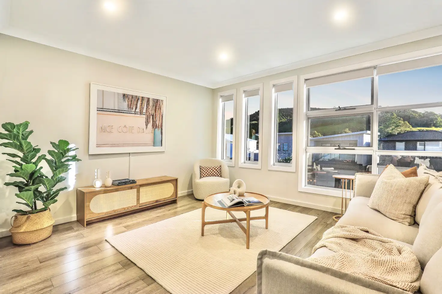 Main view of Homely townhouse listing, 2/11 Valley View Crescent, Albion Park NSW 2527