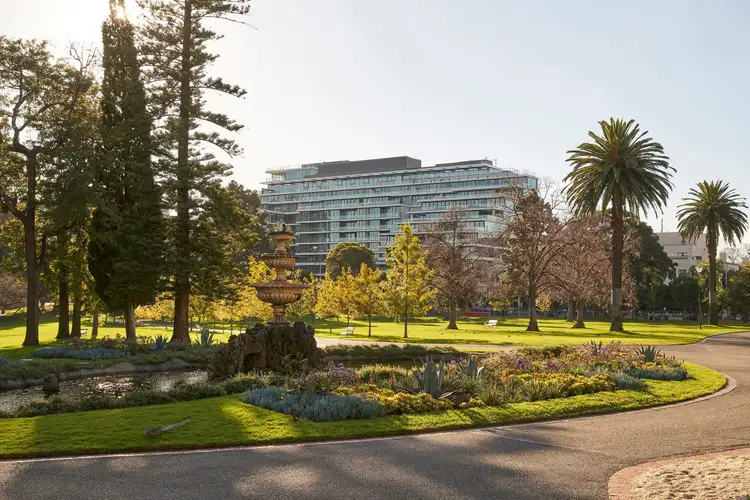 808/296 Victoria Parade, East Melbourne VIC 3002