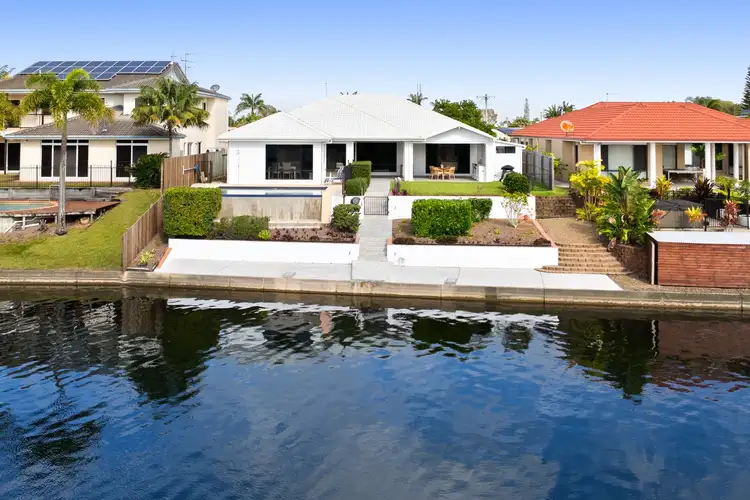 122 Sunbird Chase, Parrearra QLD 4575