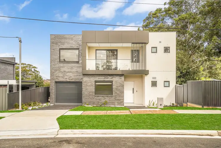 2/44 Binalong Road, Pendle Hill NSW 2145