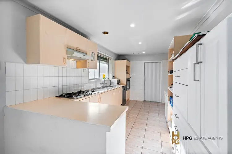 Sixth view of Homely house listing, 4 Fiona Court, Gladstone Park VIC 3043