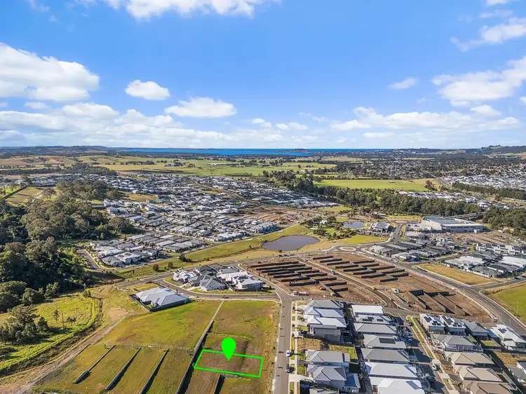 24 Bristlebird Drive, Calderwood NSW 2527