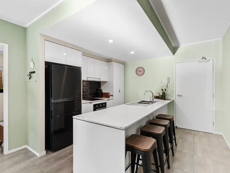 Third view of Homely apartment listing, 6/9 Rawlinson Street, Murarrie QLD 4172