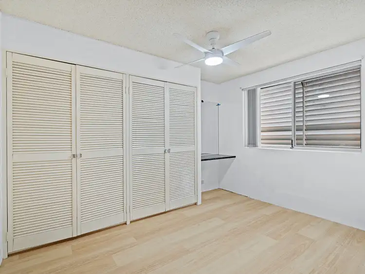 Fifth view of Homely unit listing, 4/76 Kitchener Street, Coorparoo QLD 4151