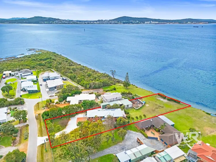5 Stubbs Road, Little Grove WA 6330