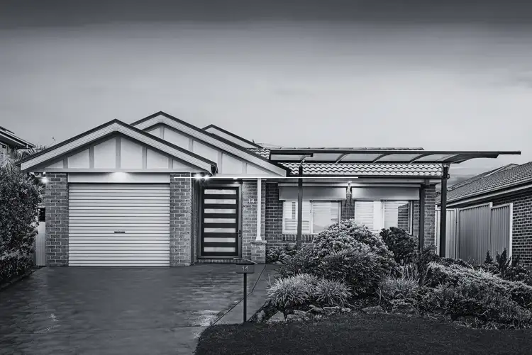 14 Latan Way, Stanhope Gardens NSW 2768