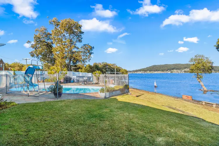 41 Beachfront Pde, St Huberts Island NSW 2257