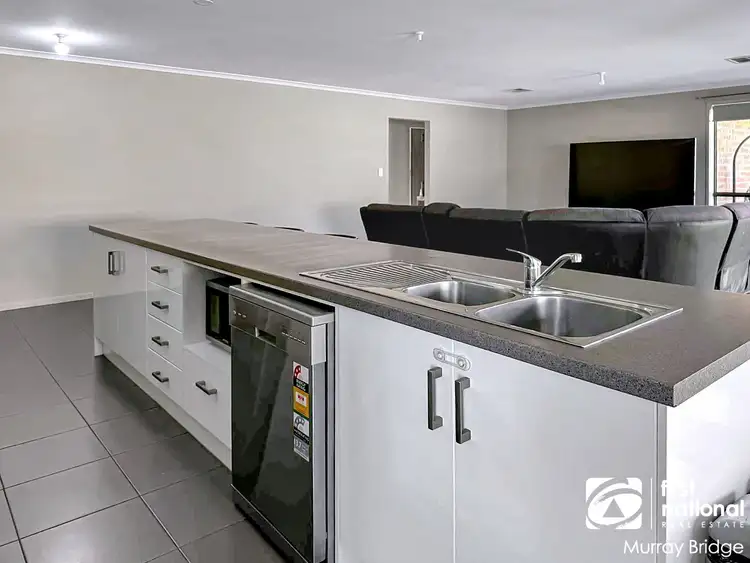 Third view of Homely house listing, 8 Richard Court, Murray Bridge SA 5253