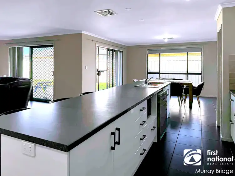 Fourth view of Homely house listing, 8 Richard Court, Murray Bridge SA 5253
