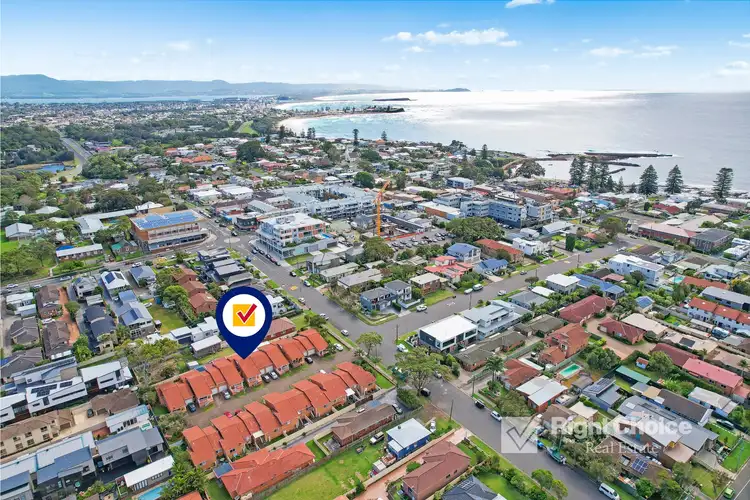 Main view of Homely villa listing, 11/31-35 Mary Street, Shellharbour NSW 2529