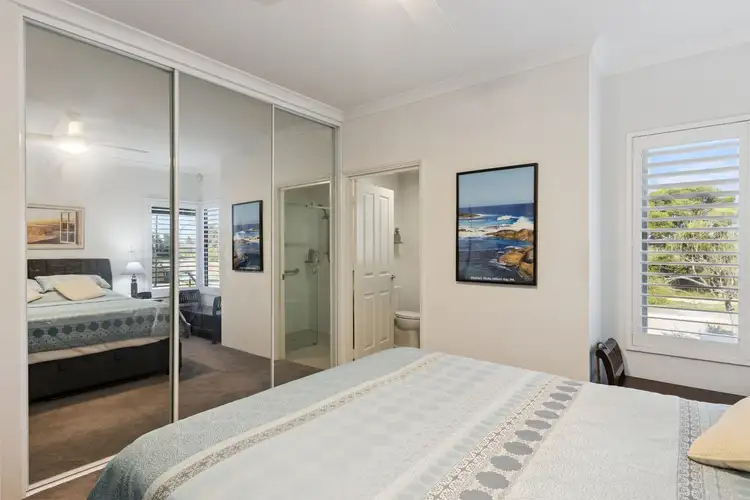 Sixth view of Homely house listing, 4 Vellum Loop, Aveley WA 6069