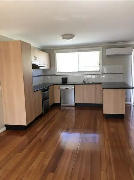 Main view of Homely unit listing, 1/8 Amber Close, Armidale NSW 2350