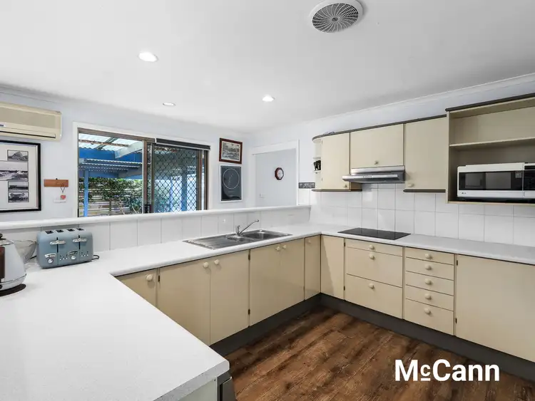 27 Yass Street, Gunning NSW 2581