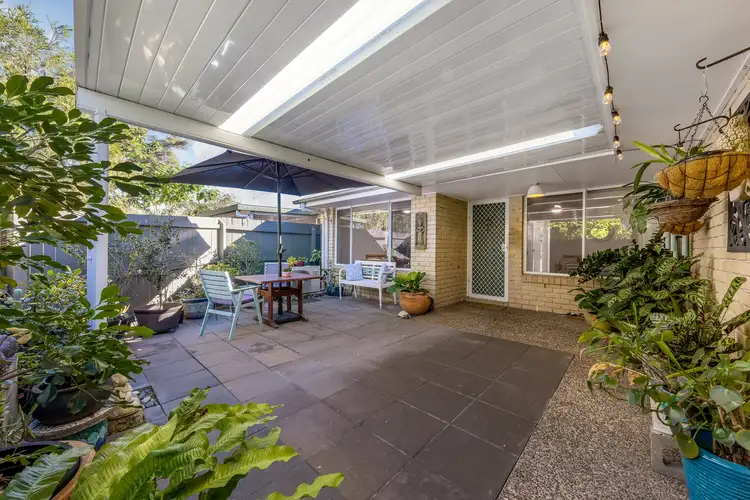 2/61 Kowonga Street, Pacific Paradise QLD 4564