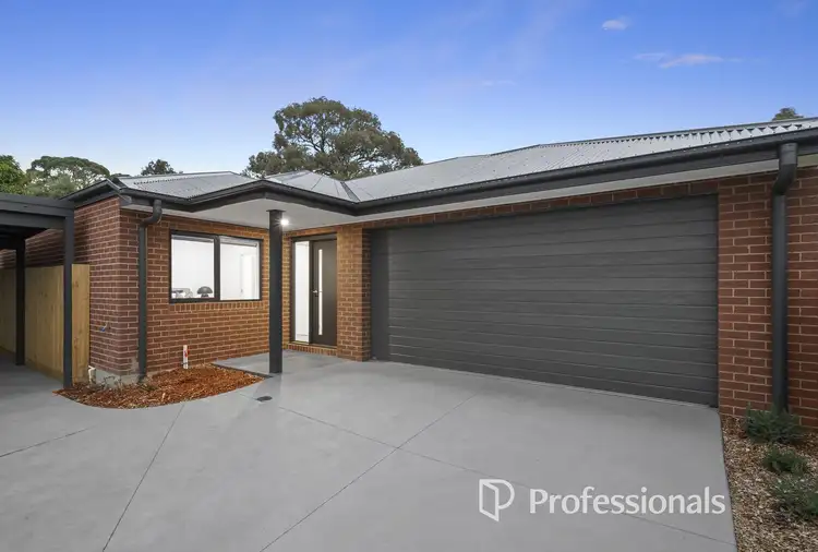 Second view of Homely house listing, 2/28 Sellick Drive, Croydon VIC 3136