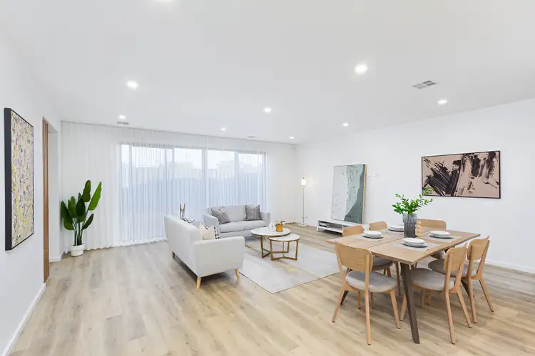 Fifth view of Homely house listing, 34 Clara Court, Greenvale VIC 3059
