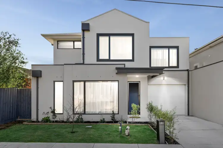 Main view of Homely townhouse listing, 2 Linacre Crescent, Gladstone Park VIC 3043