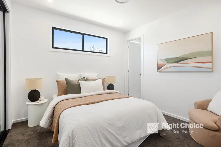Fifth view of Homely semi-detached listing, 17A Hereford Chase, Tullimbar NSW 2527