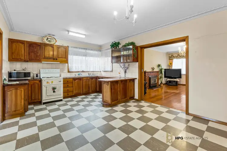 Fifth view of Homely house listing, 8 Eumarella Street, Tullamarine VIC 3043